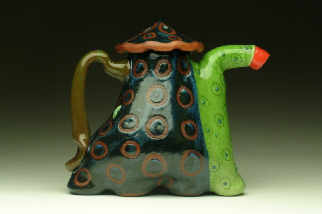 slug weevil teapot.c#2098c.jpg
